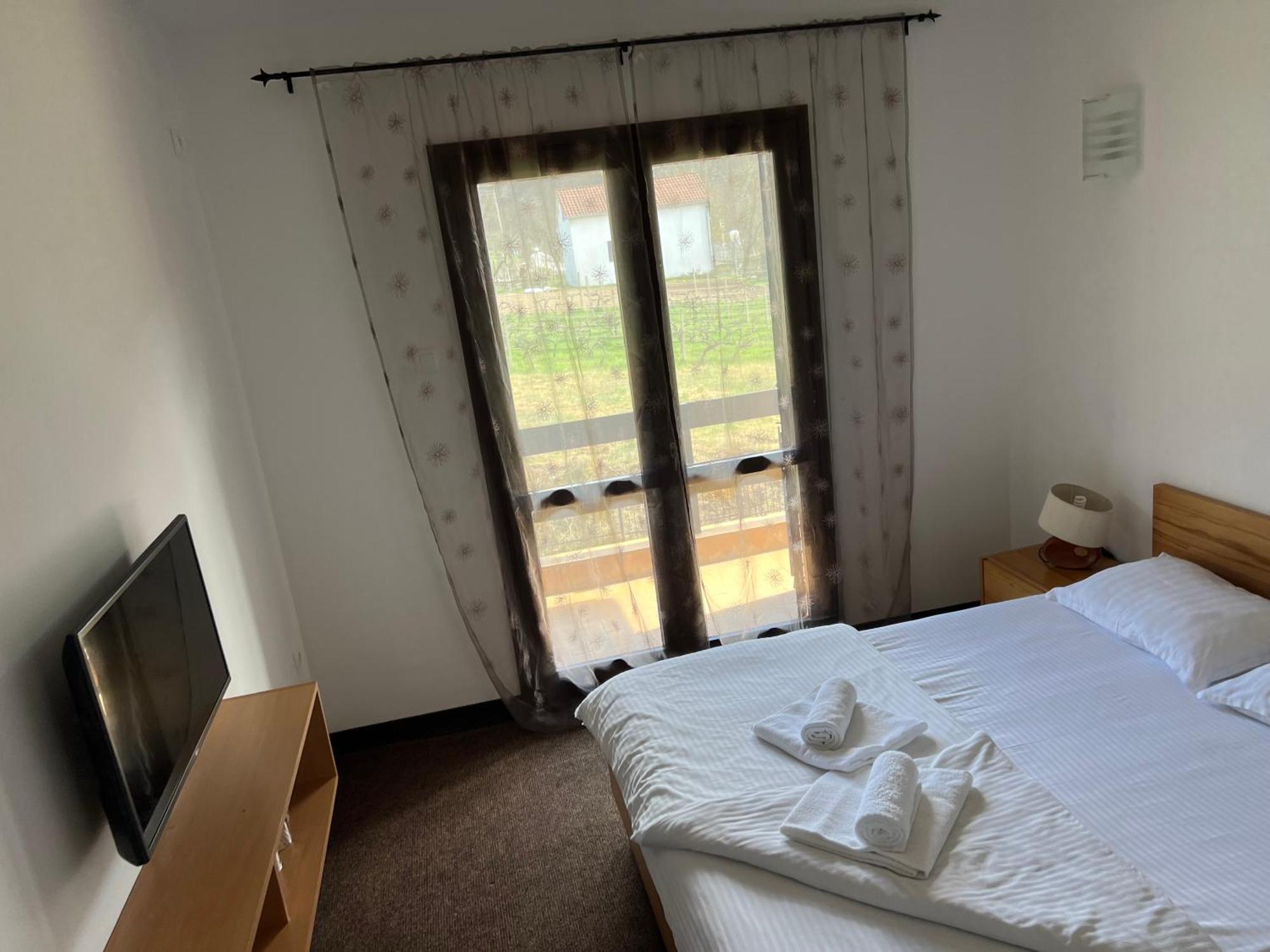 Jazina Hotel Trebinje Room photo
